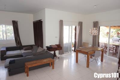 15-Kamares-Paphos-Cyprus-Property-1208