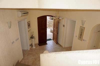 8-Kamares-Luxury-Villa-Paphos-Cyprus