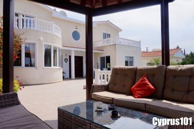 7-Tala-Village-Impressive-residence-Property-1242