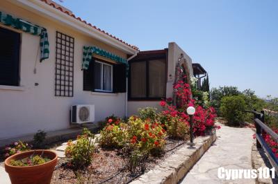 7-Kamares-bungalow-with-panoramic-sea-views-Property-1252