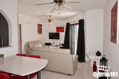 8-Kato-Paphos-well-presented-apartment-Property-1259