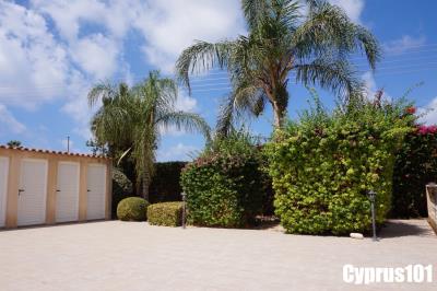 3-Kissonerga-Paphos-CY-apartment-with-beautiful-sea-views-Property-1268