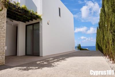 14-Agios-Georgios-Paphos-villa-with-spectacular-sea-views-Property-1270