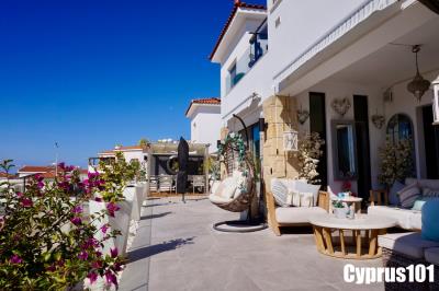 9-Tala-4-bedroom-home-with-sea-views-Property-1276---Copy