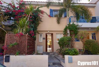 4-Kato-Paphos-2-bed-townhouse-on-popular-complex-Property-1279