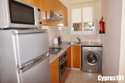 7-Kato-Paphos-2-bed-townhouse-on-popular-complex-Property-1279