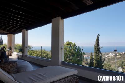 7-Kamares-bungalow-with-stunning-views-Property-1284