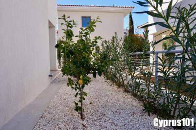 5-kato-paphos-villa-on-exclusive-development-mls-1289