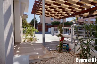 7-kato-paphos-villa-on-exclusive-development-mls-1289