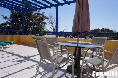 12-Kato-Paphos-2-bedroom-apartment-tomb-of-the-kings-Property-1308