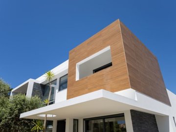 1 - Sesimbra, House