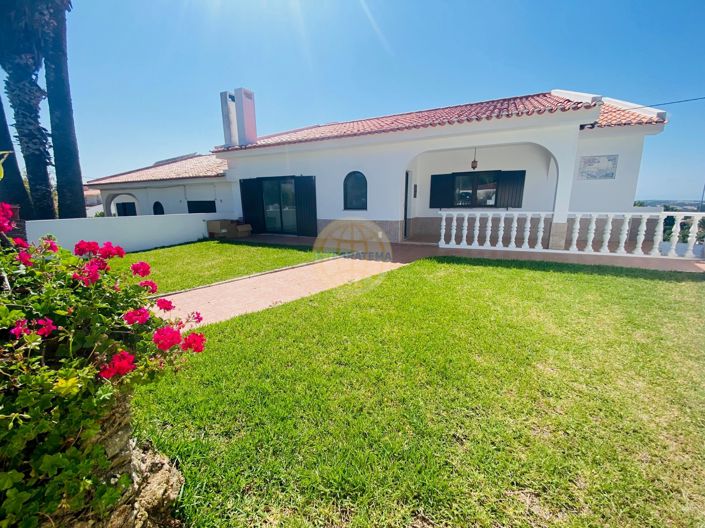 Image No.1-4 Bed Villa for sale