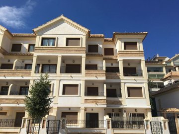 155aluxuryduplexapartmentwithseaviews13111911