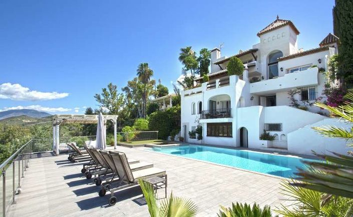 Image No.1-Villa de 5 chambres à vendre à Marbella