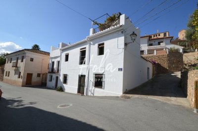 1 - Chite, Townhouse