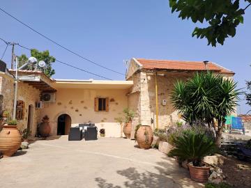 Hania-for-sale-stone-house-in-Sellia--3-