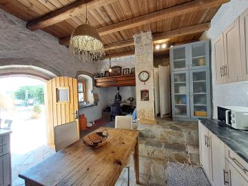 Hania-for-sale-stone-house-in-Sellia--12-