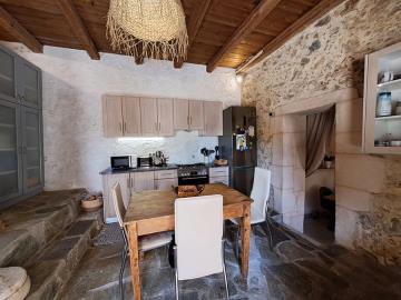 Hania-for-sale-stone-house-in-Sellia--13-