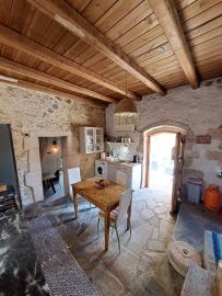 Hania-for-sale-stone-house-in-Sellia--15-