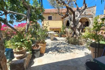 Hania-for-sale-traditional-stone-house-in-Apokoronas--4-