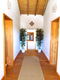 0007-Upper-Hallway-Main-House