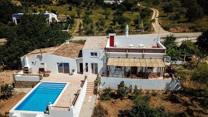 Image No.1-4 Bed Villa for sale