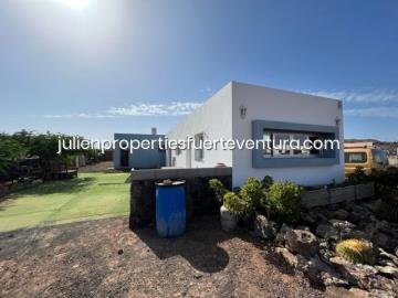 fuerteventura-apartment-forsale-propertu-estate-agent-inmobiliaria-immobilien-comprar-apartamento-agence-immobiliere-immobiliare-julien-1