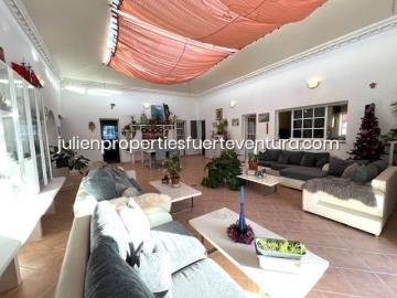 fuerteventura-apartment-forsale-propertu-estate-agent-inmobiliaria-immobilien-comprar-apartamento-agence-immobiliere-immobiliare-julien-12