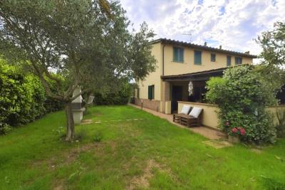 1 - Cecina, Appartement