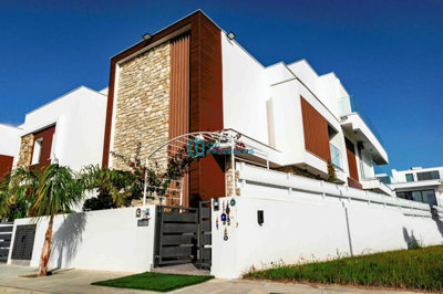 1 - Larnaca, Villa