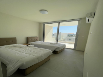 2-Bedroom-Penthouse-Kapparis08