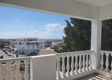 2-Bed-Apartmens-for-Sale-Located-in-Kato-Paphos-Tombs-of-The-Kings-Paphos-Cyprus-10-96898--6-