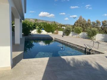 4-Bed-Villa-for-Sale-Located-in-Sea-Caves-Paphos-Cyprus-10-88094--2-