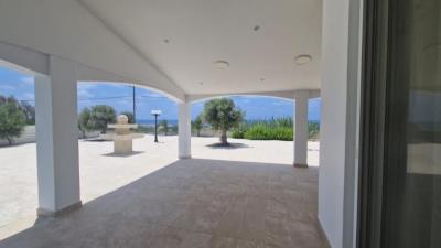 4-Bed-Villa-for-Sale-Located-in-Sea-Caves-Paphos-Cyprus-10-88094--8-