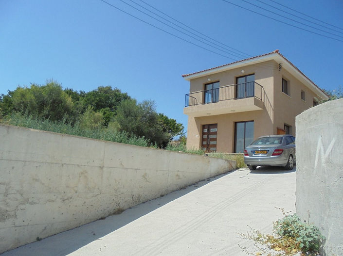 Image No.1-3 Bed House for sale