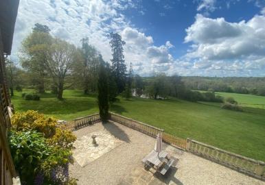 veiw-of-patio-from-bedroom