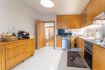 Kitchen_2