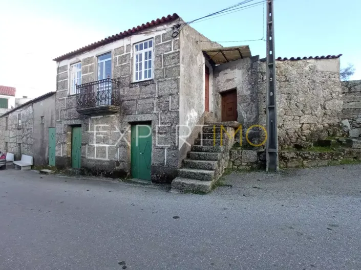 Image No.1-Villa de 2 chambres à vendre à Celorico da Beira