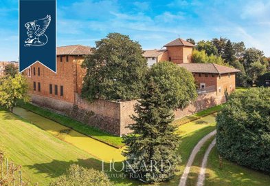 1 - Pavia, Property