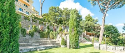 prestigious-villa-for-sale-near-rome48