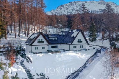 1 - Cortina d'Ampezzo, Property