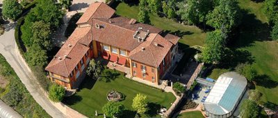 2477862castello-asti-47