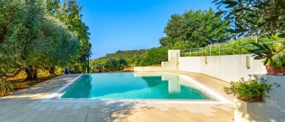 wonderful-villa-near-verona-for-sale28