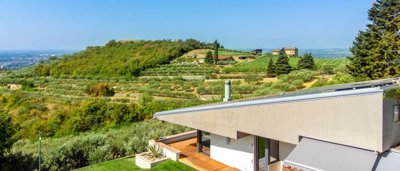 wonderful-villa-near-verona-for-sale14