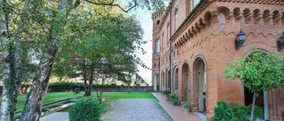 castello-di-lusso-provincia-alessandria-web-1