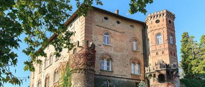 castello-di-lusso-provincia-alessandria-web-0