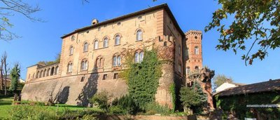 castello-di-lusso-provincia-alessandria-web-0