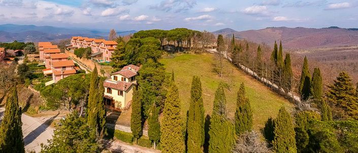 Image No.1-Propriété de 4 chambres à vendre à Italie