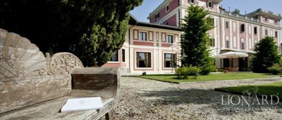 1729074villa-roma