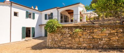 charming-villa-for-sale-elba-island42